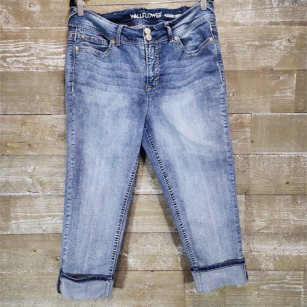 WallFlower The Luscious Curvy Fit Capri Jeans Womens 14 Medium Wash